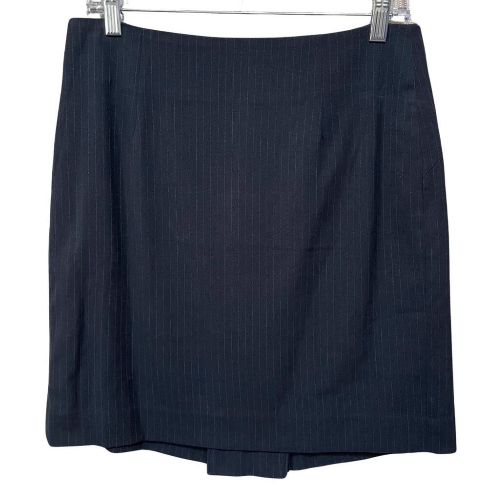 Banana Republic Pinstripe Pencil Skirt Size 6 Navy Back Kick Pleat Lined NEW